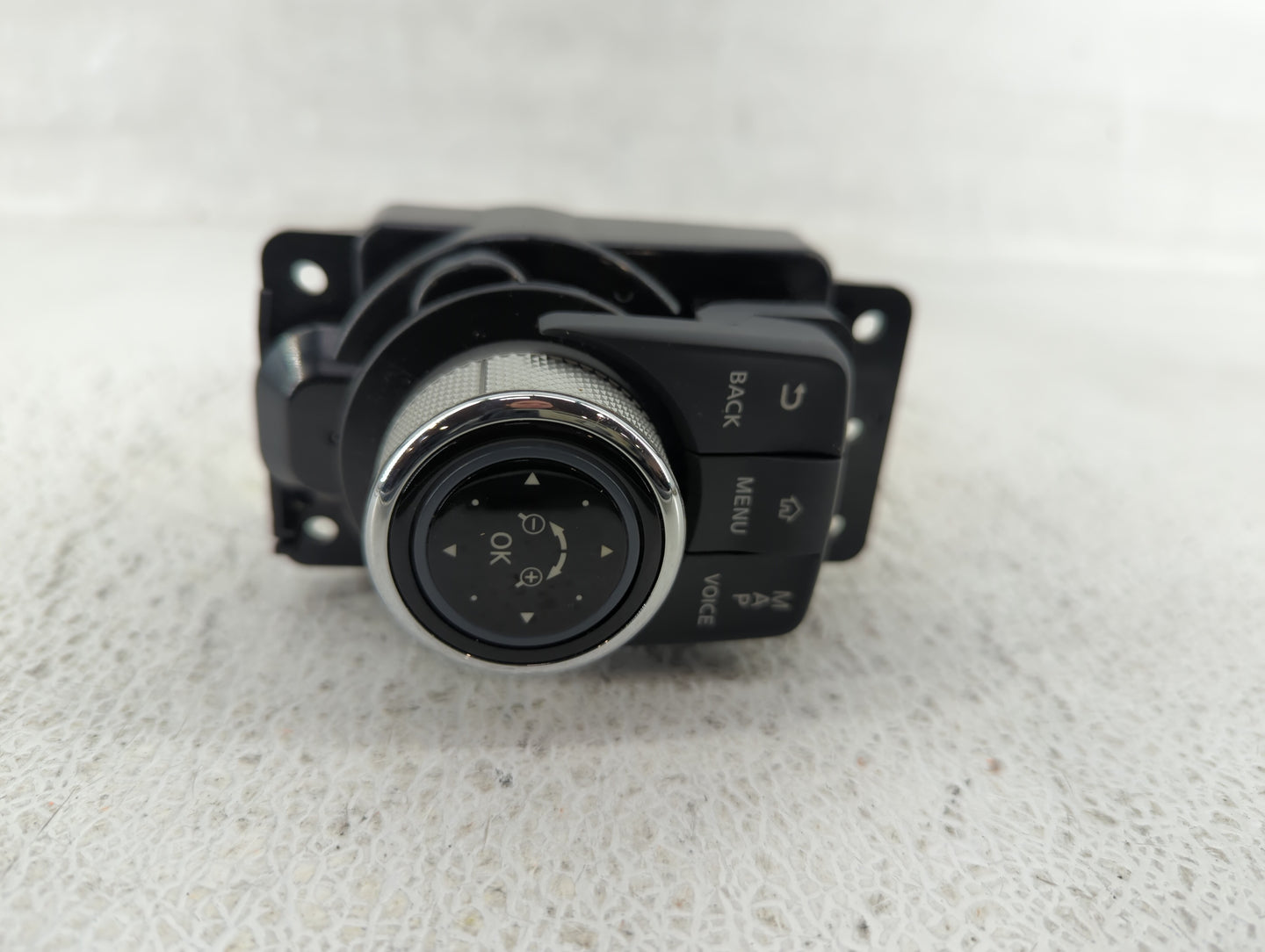 2020 Nissan Maxima Radio Control Panel - Oemusedautoparts1.com