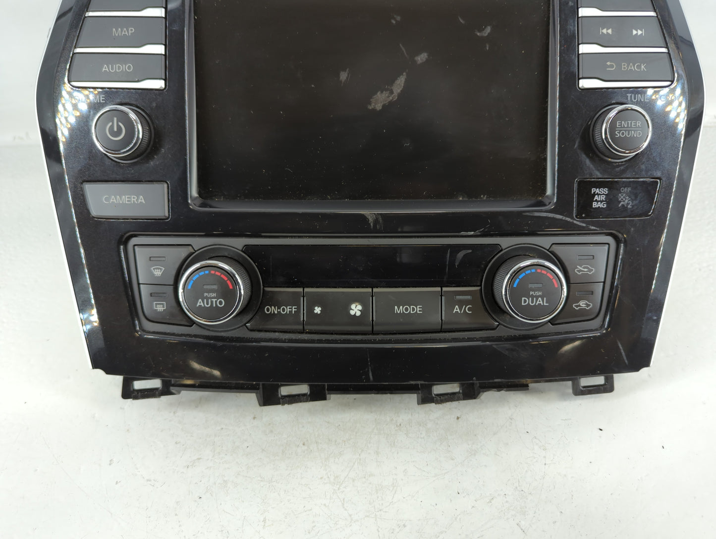Nissan Maxima Am Fm Cd Player Radio Receiver - Oemusedautoparts1.com