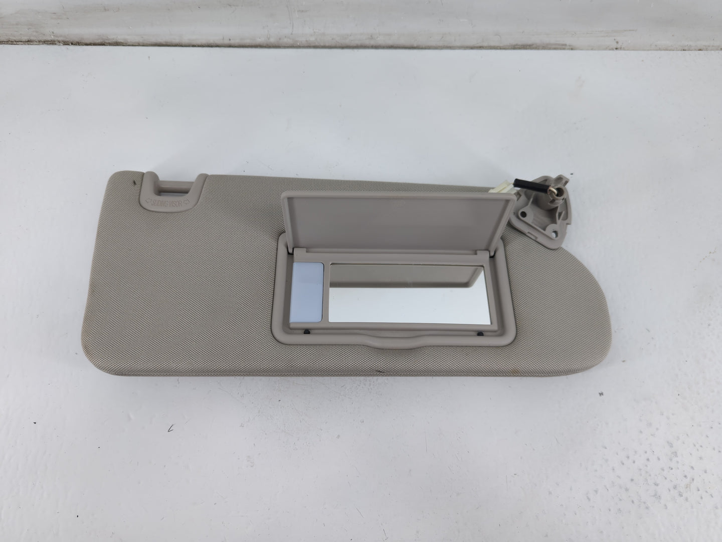 2019-2022 Nissan Murano Sun Visor Shade Replacement Passenger Right Mirror Fits Fits 2019 2020 2021 2022 OEM Used Auto Parts