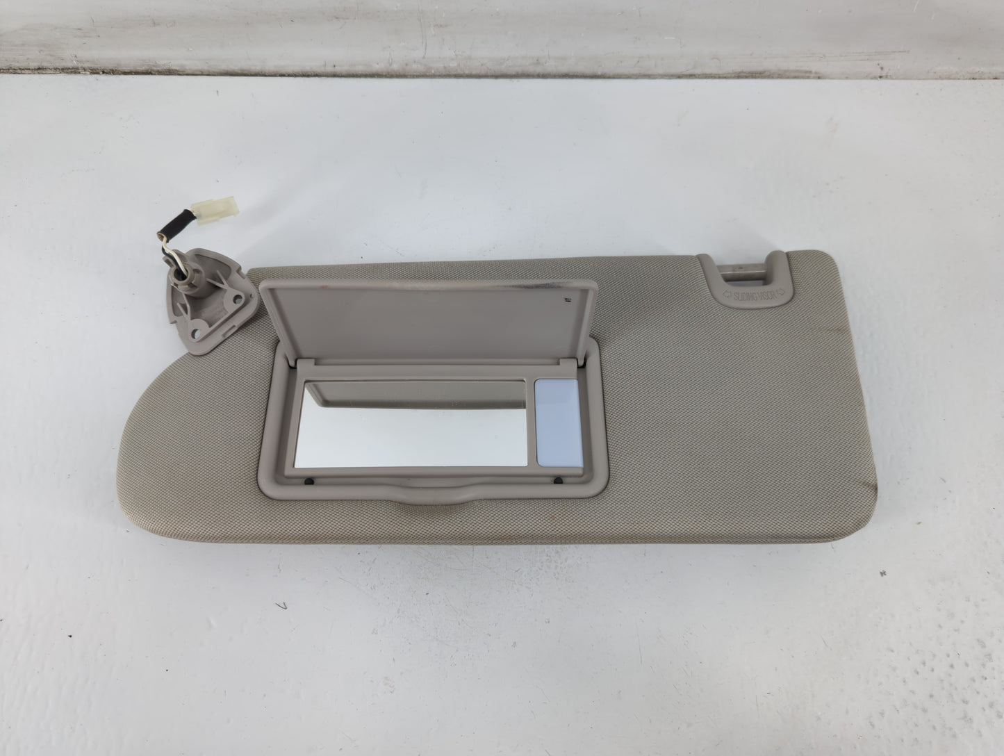 2019-2022 Nissan Murano Sun Visor Shade Replacement Driver Left Mirror Fits Fits 2019 2020 2021 2022 OEM Used Auto Parts - O