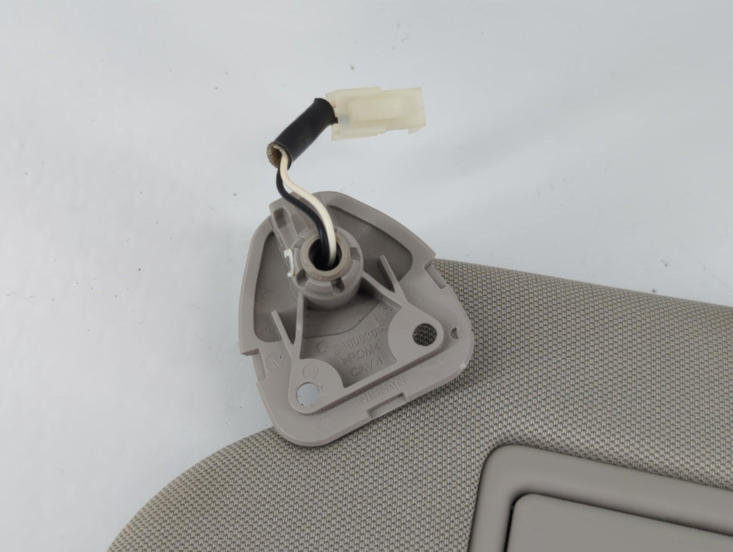 2019-2022 Nissan Murano Sun Visor Shade Replacement Driver Left Mirror Fits Fits 2019 2020 2021 2022 OEM Used Auto Parts - O