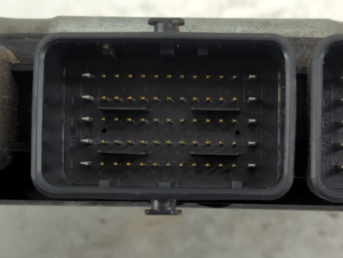 2020-2022 Nissan Murano PCM Engine Control Computer ECU ECM PCU OEM P/N:NEC033-636 Fits Fits 2020 2021 2022 OEM Used Auto Pa