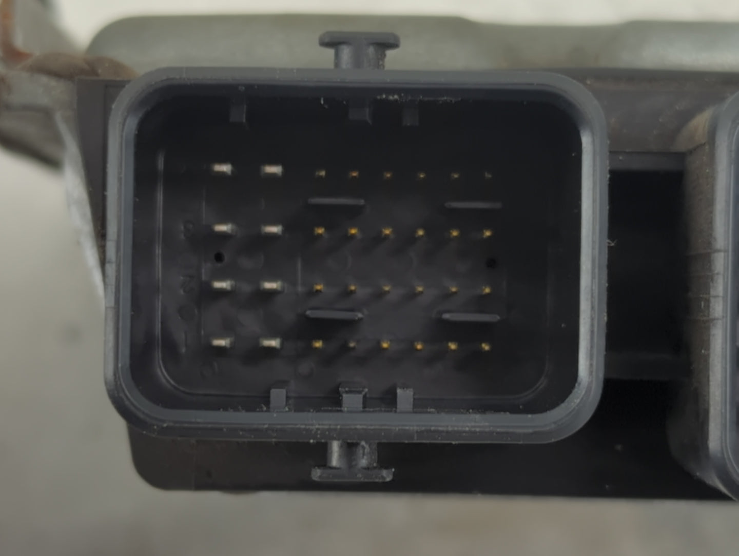 2020-2022 Nissan Murano PCM Engine Control Computer ECU ECM PCU OEM P/N:NEC033-636 Fits Fits 2020 2021 2022 OEM Used Auto Pa