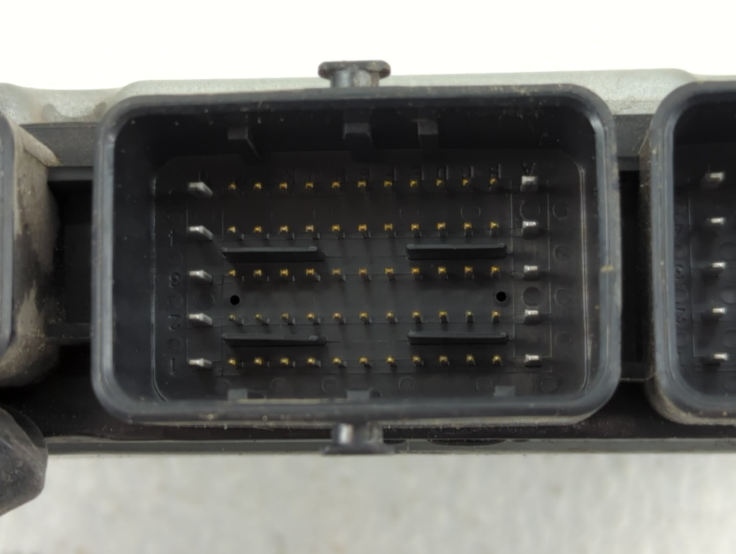 2020-2022 Nissan Murano PCM Engine Control Computer ECU ECM PCU OEM P/N:NEC033-635 Fits Fits 2020 2021 2022 OEM Used Auto Pa