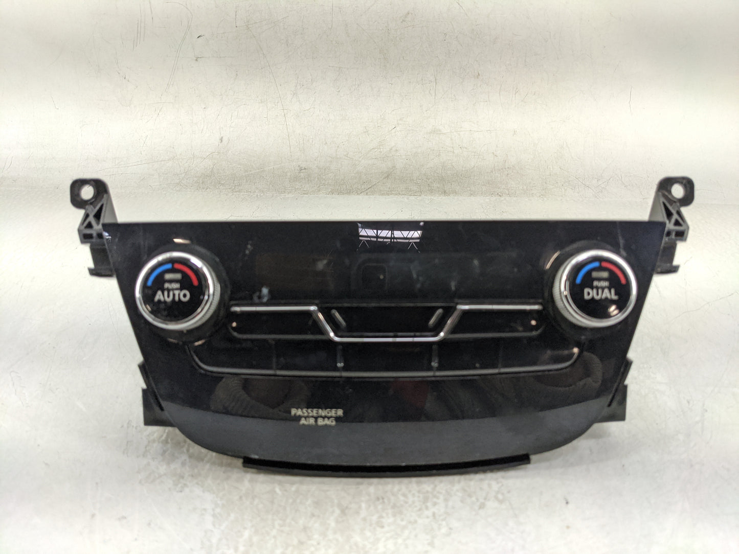 2017-2022 Nissan Murano Climate Control Module Temperature AC/Heater Replacement P/N:27500-9UC1C Fits OEM Used Auto Parts - 