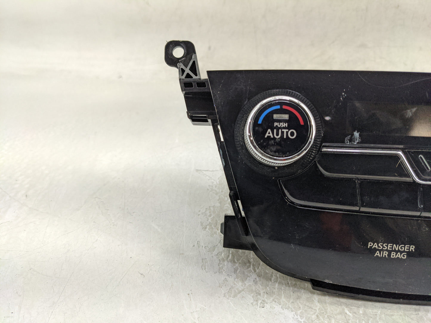 2017-2022 Nissan Murano Climate Control Module Temperature AC/Heater Replacement P/N:27500-9UC1C Fits OEM Used Auto Parts - 