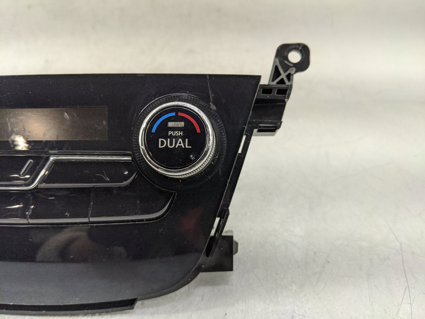 2017-2022 Nissan Murano Climate Control Module Temperature AC/Heater Replacement P/N:27500-9UC1C Fits OEM Used Auto Parts - 