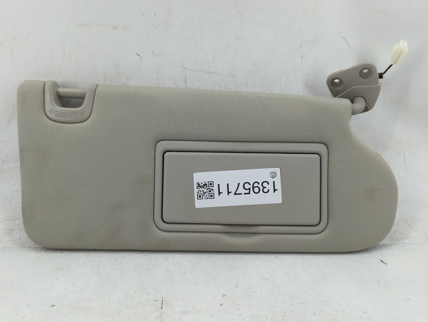 2019-2022 Nissan Murano Sun Visor Shade Replacement Passenger Right Mirror Fits Fits 2019 2020 2021 2022 OEM Used Auto Parts