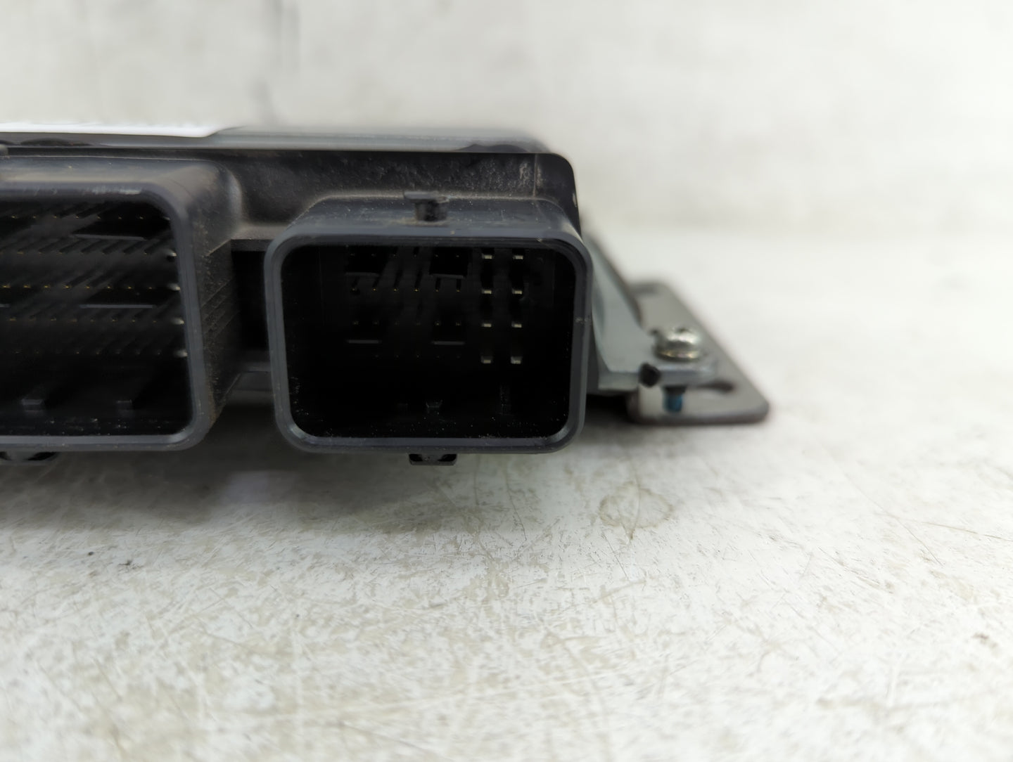 2020-2022 Nissan Murano PCM Engine Control Computer ECU ECM PCU OEM P/N:NEC031-643 Fits Fits 2020 2021 2022 OEM Used Auto Pa