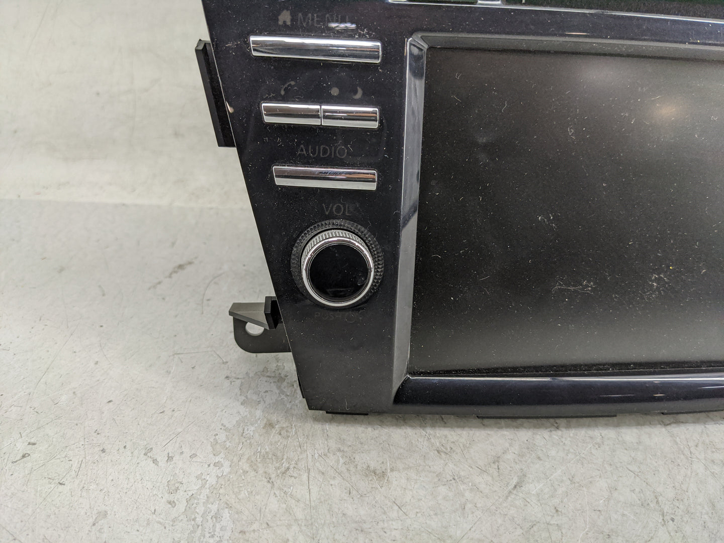 2019-2020 Nissan Murano Radio AM FM Cd Player Receiver Replacement P/N:2591A9UF0C Fits Fits 2019 2020 OEM Used Auto Parts - 