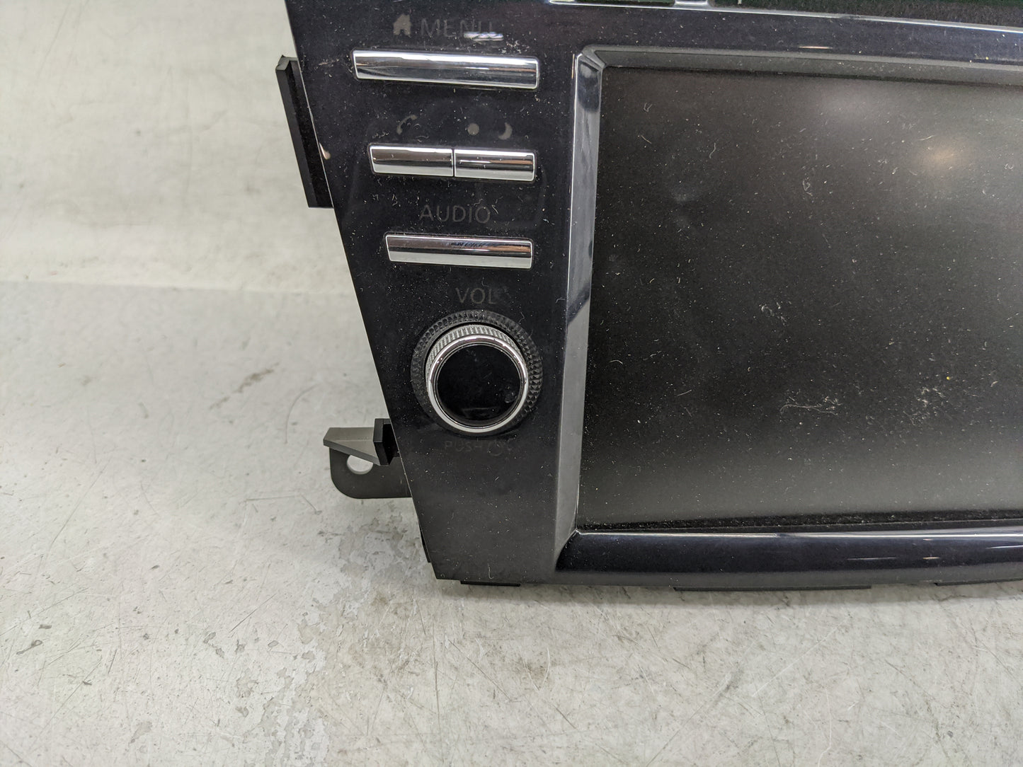 2019-2020 Nissan Murano Radio AM FM Cd Player Receiver Replacement P/N:2591A9UF0C Fits Fits 2019 2020 OEM Used Auto Parts - 