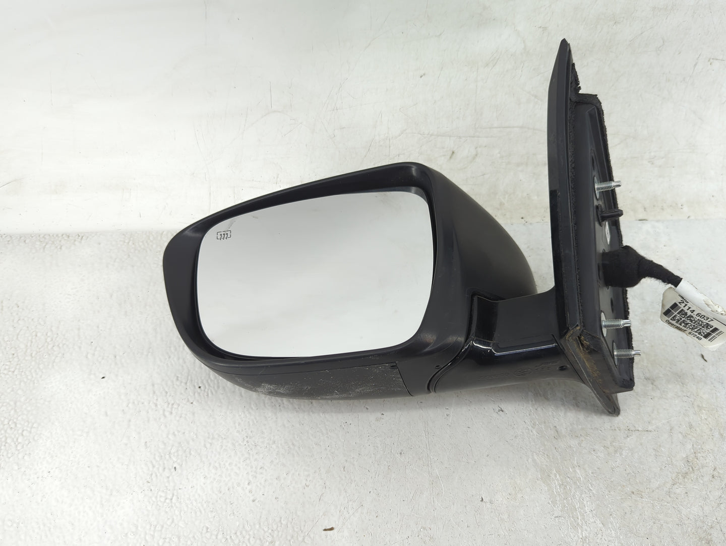 2017-2022 Nissan Murano Driver Side View Mirror - Left Door Mirror OEM Used - Oemusedautoparts1.com