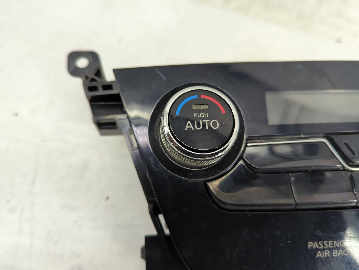 2017-2022 Nissan Murano Climate Control Module Temperature AC/Heater Replacement P/N:27500 9UC1C Fits OEM Used Auto Parts - 
