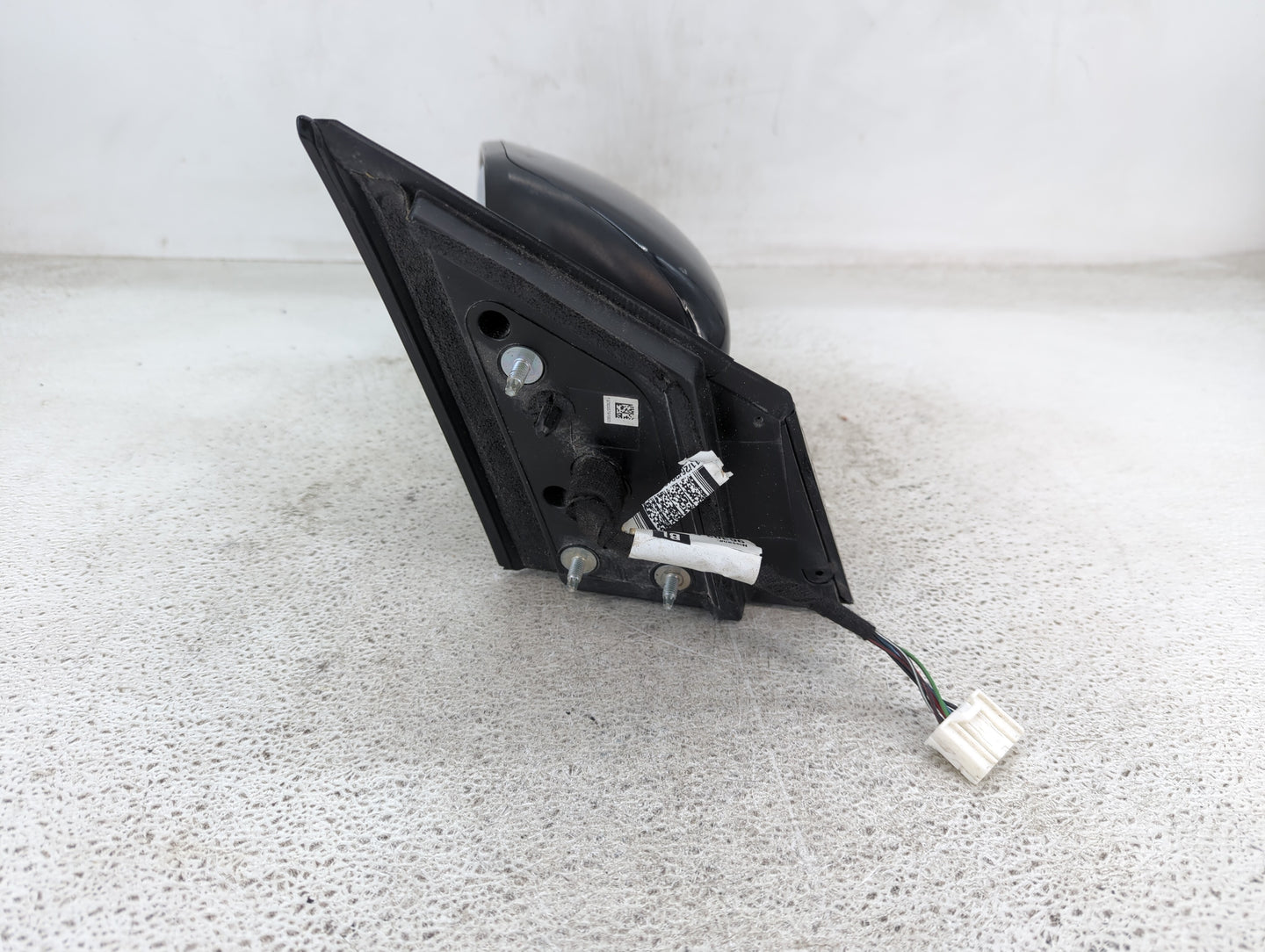 2017-2022 Nissan Murano Driver Side View Mirror - Left Door Mirror OEM Used - Oemusedautoparts1.com