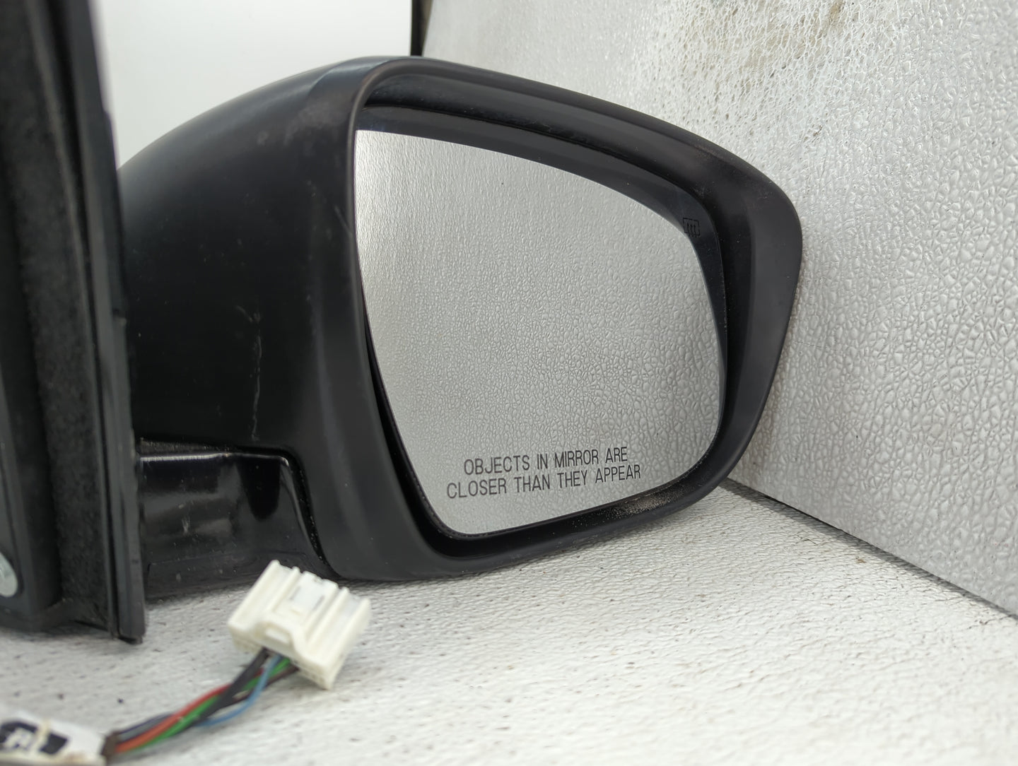 2017-2022 Nissan Murano Passenger Side View Mirror - Right Door Mirror OEM Used - Oemusedautoparts1.com
