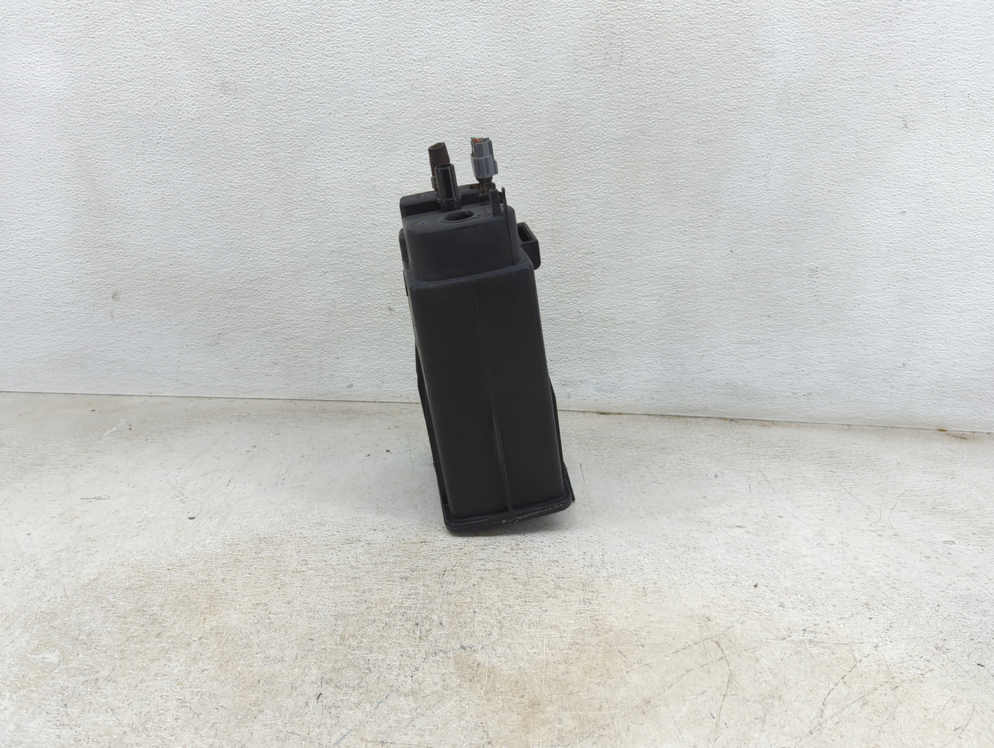 2020 Nissan Murano Fuel Vapor Charcoal Canister - Oemusedautoparts1.com