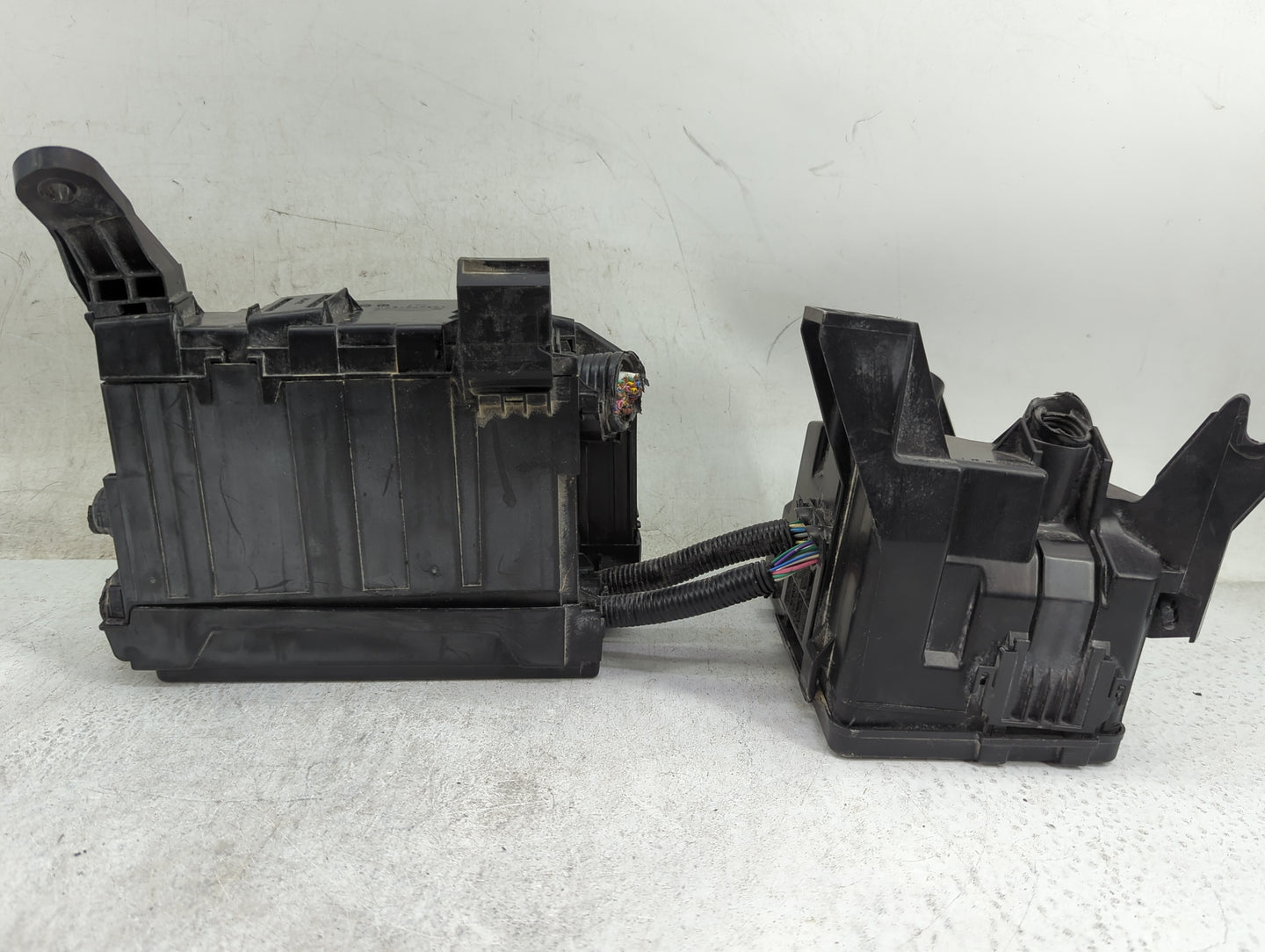 2015-2022 Nissan Murano Fusebox Fuse Box Panel Relay Module Fits Fits 2015 2016 2017 2018 2019 2020 2021 2022 OEM Used Auto 