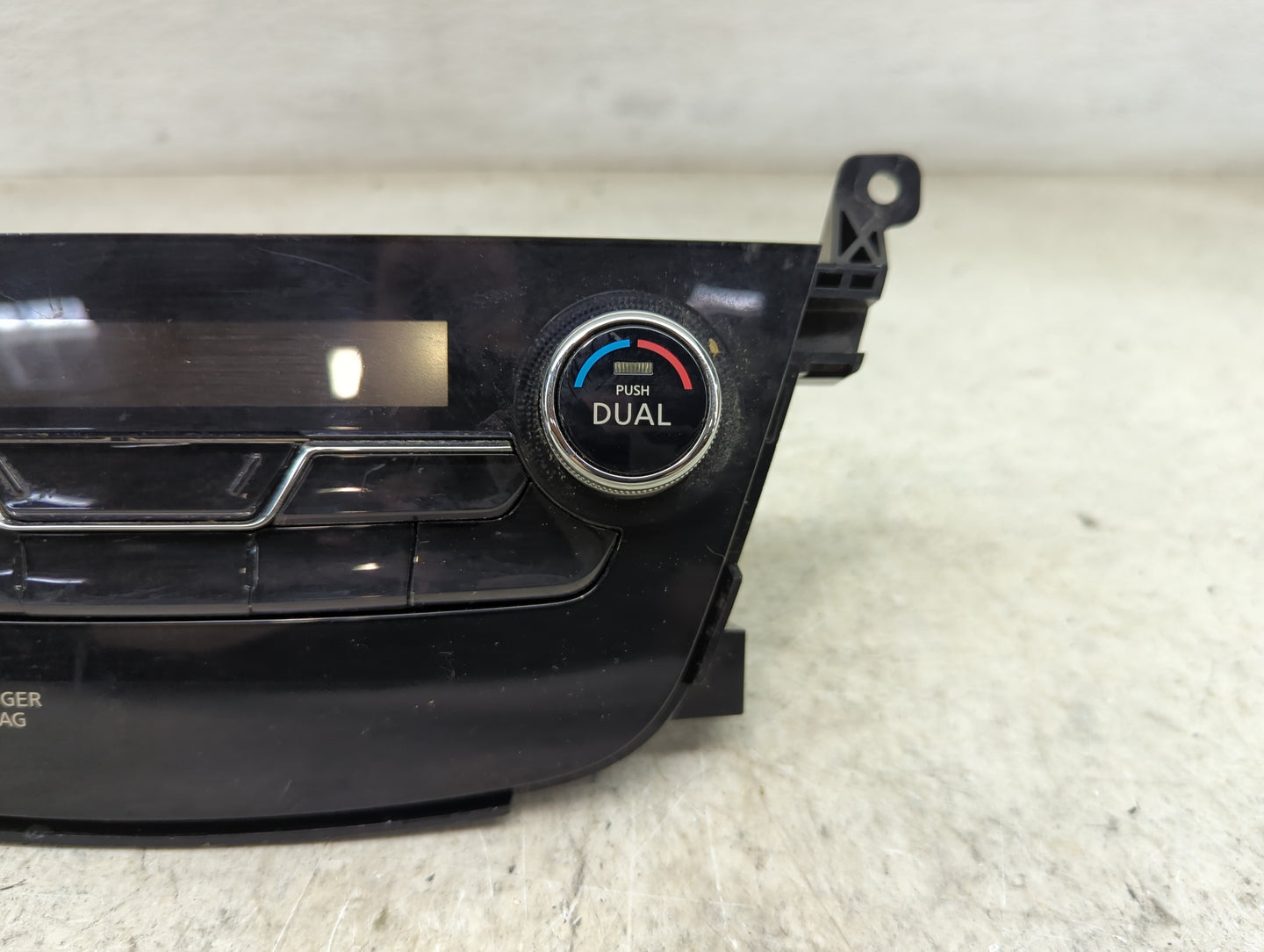 2017-2022 Nissan Murano Climate Control Module Temperature AC/Heater Replacement P/N:VPFASH18D422GA-10 Fits OEM Used Auto Pa