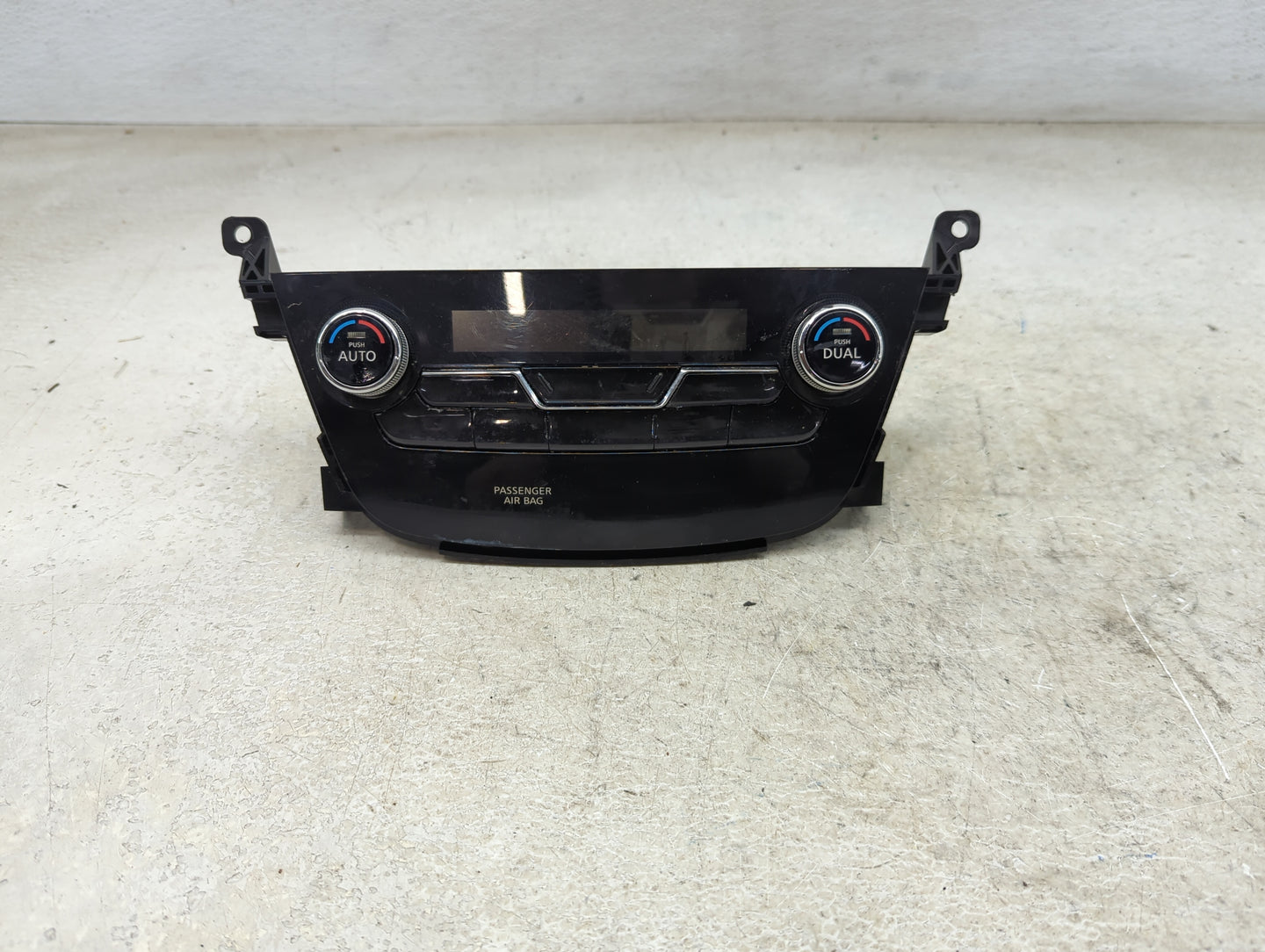 2017-2022 Nissan Murano Climate Control Module Temperature AC/Heater Replacement P/N:VPFASH18D422GA-10 Fits OEM Used Auto Pa