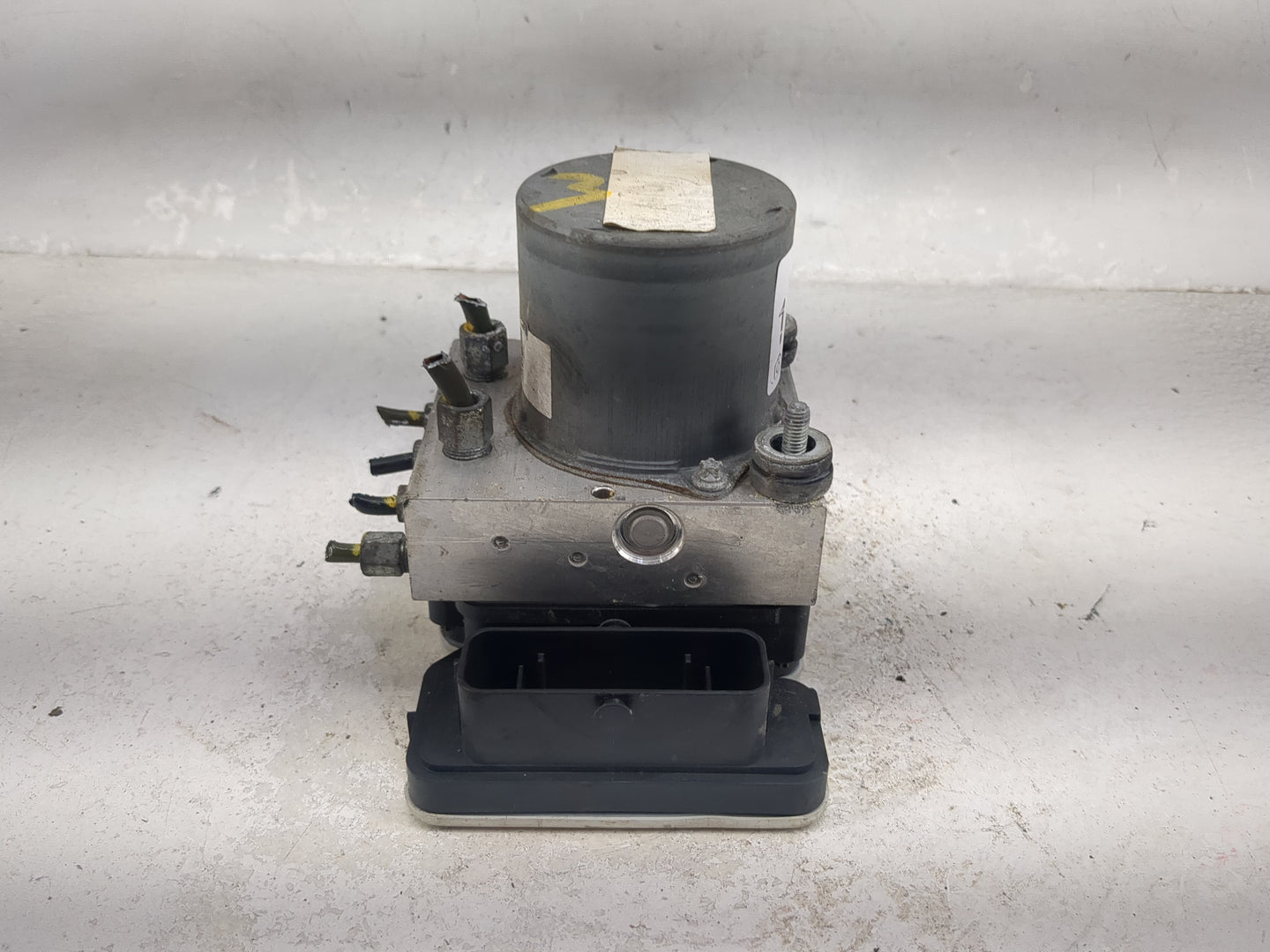 2020 Nissan Murano ABS Pump Control Module Replacement P/N:47660 9UF0D 970 393 Fits OEM Used Auto Parts - Oemusedautoparts1.