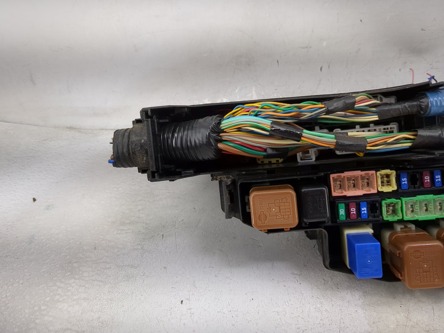 2015-2022 Nissan Murano Fusebox Fuse Box Panel Relay Module Fits Fits 2015 2016 2017 2018 2019 2020 2021 2022 OEM Used Auto 