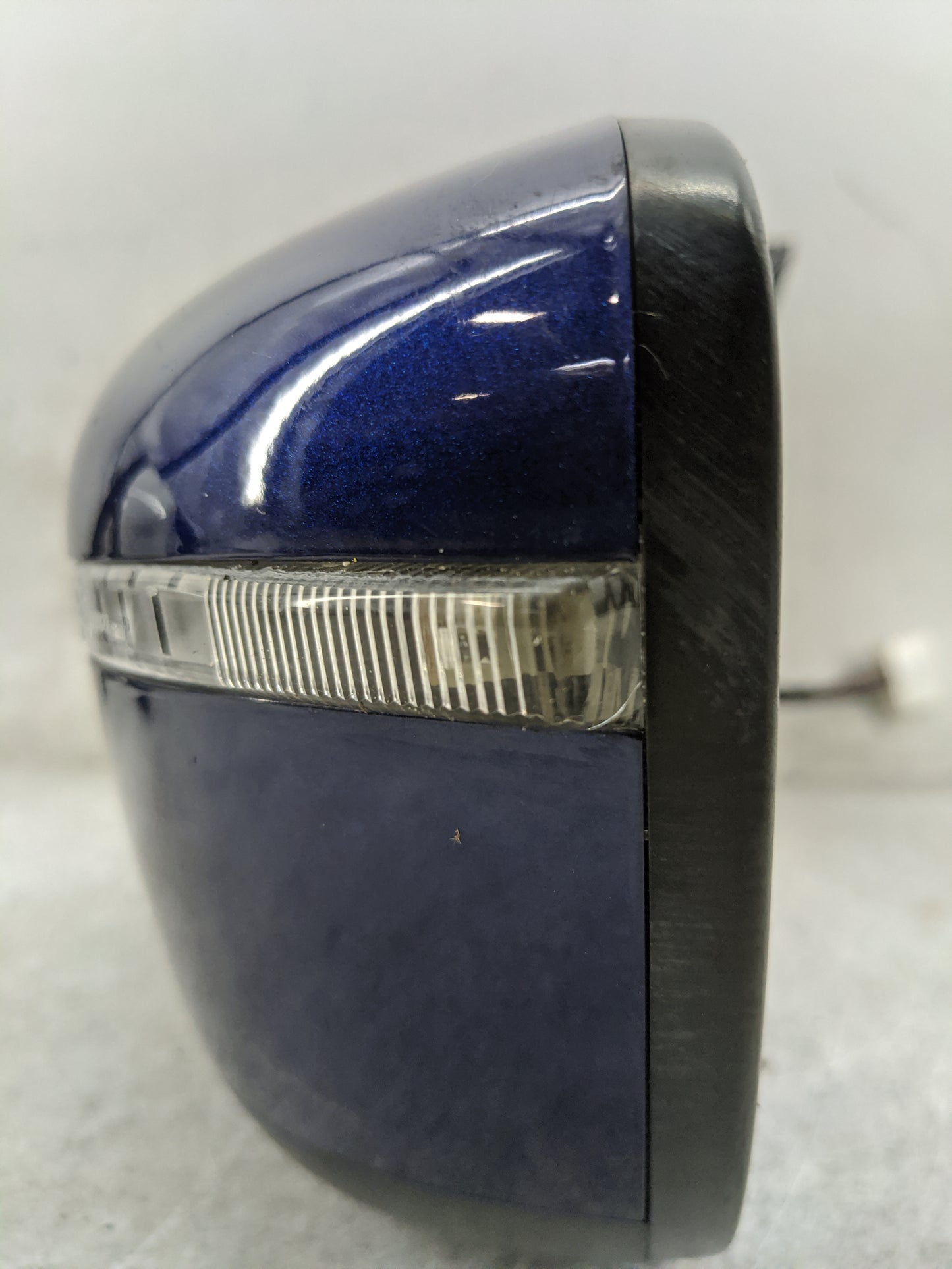 2016-2022 Nissan Murano Driver Side View Mirror - Left Door Mirror OEM Used - Oemusedautoparts1.com