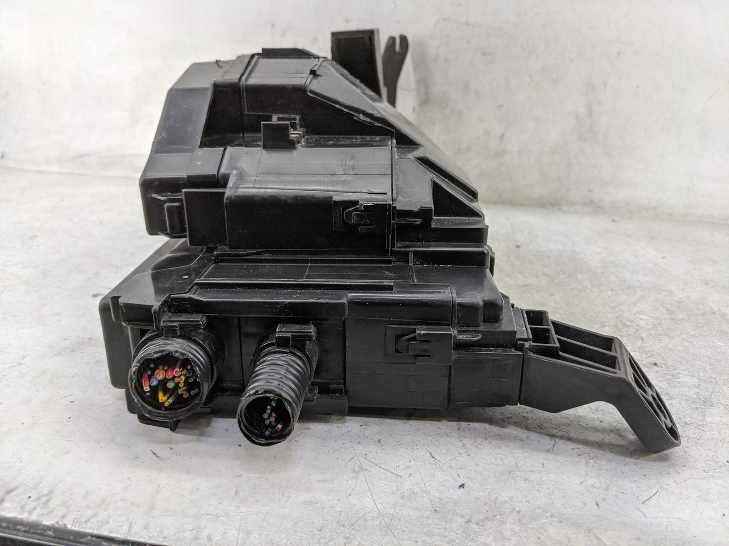 2015-2022 Nissan Murano Fusebox Fuse Box Panel Relay Module Fits Fits 2015 2016 2017 2018 2019 2020 2021 2022 OEM Used Auto 