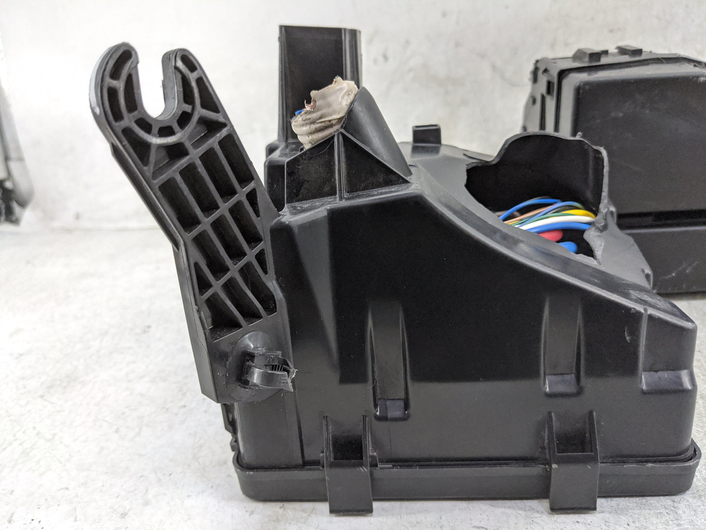 2015-2022 Nissan Murano Fusebox Fuse Box Panel Relay Module Fits Fits 2015 2016 2017 2018 2019 2020 2021 2022 OEM Used Auto 