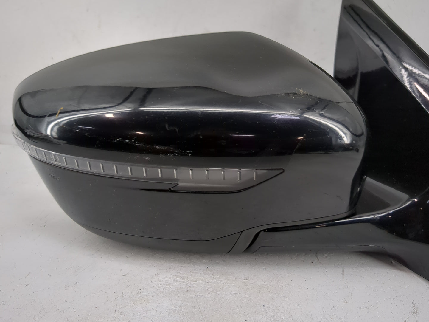 2017-2022 Nissan Murano Passenger Side View Mirror - Right Door Mirror OEM Used - Oemusedautoparts1.com