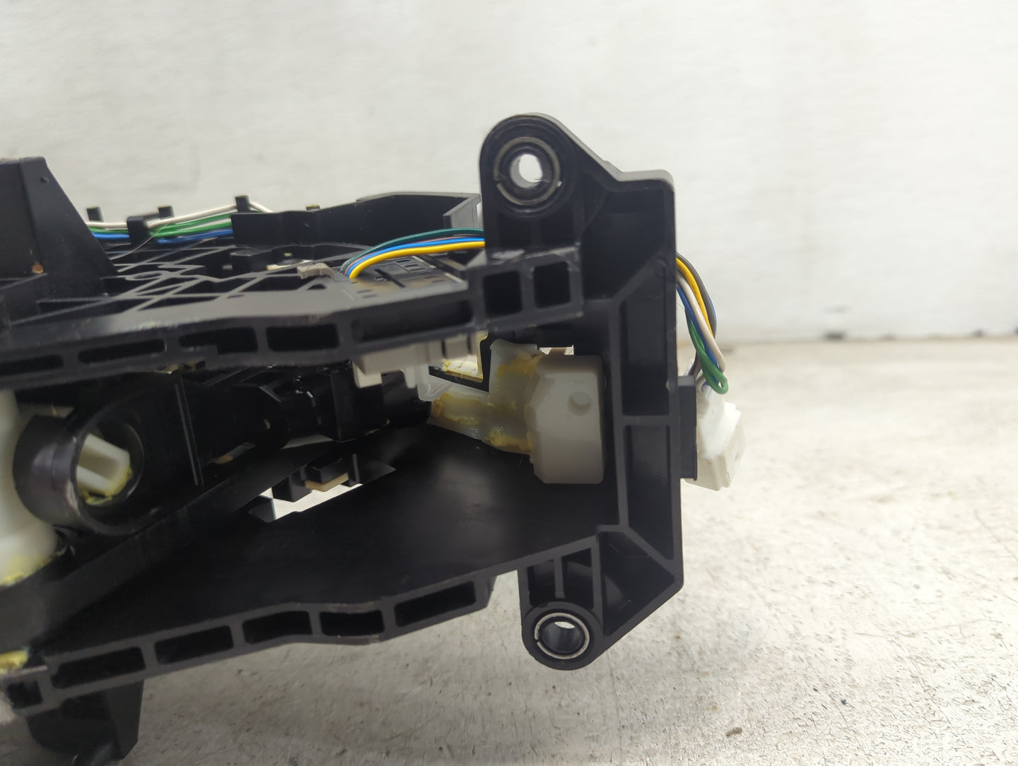 2020 Nissan Murano Floor Console Assembly Shifter - Oemusedautoparts1.com
