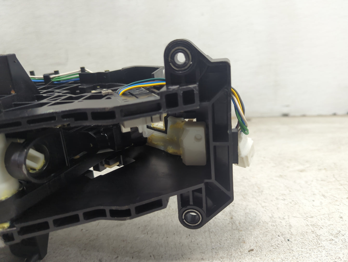 2020 Nissan Murano Floor Console Assembly Shifter - Oemusedautoparts1.com