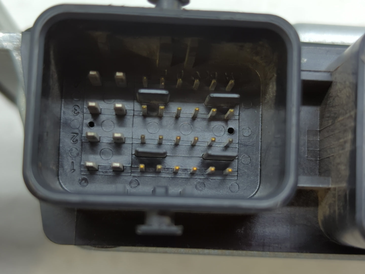 2020 Nissan Murano PCM Engine Control Computer ECU ECM PCU OEM P/N:BEM427-300 A1 Fits OEM Used Auto Parts - Oemusedautoparts