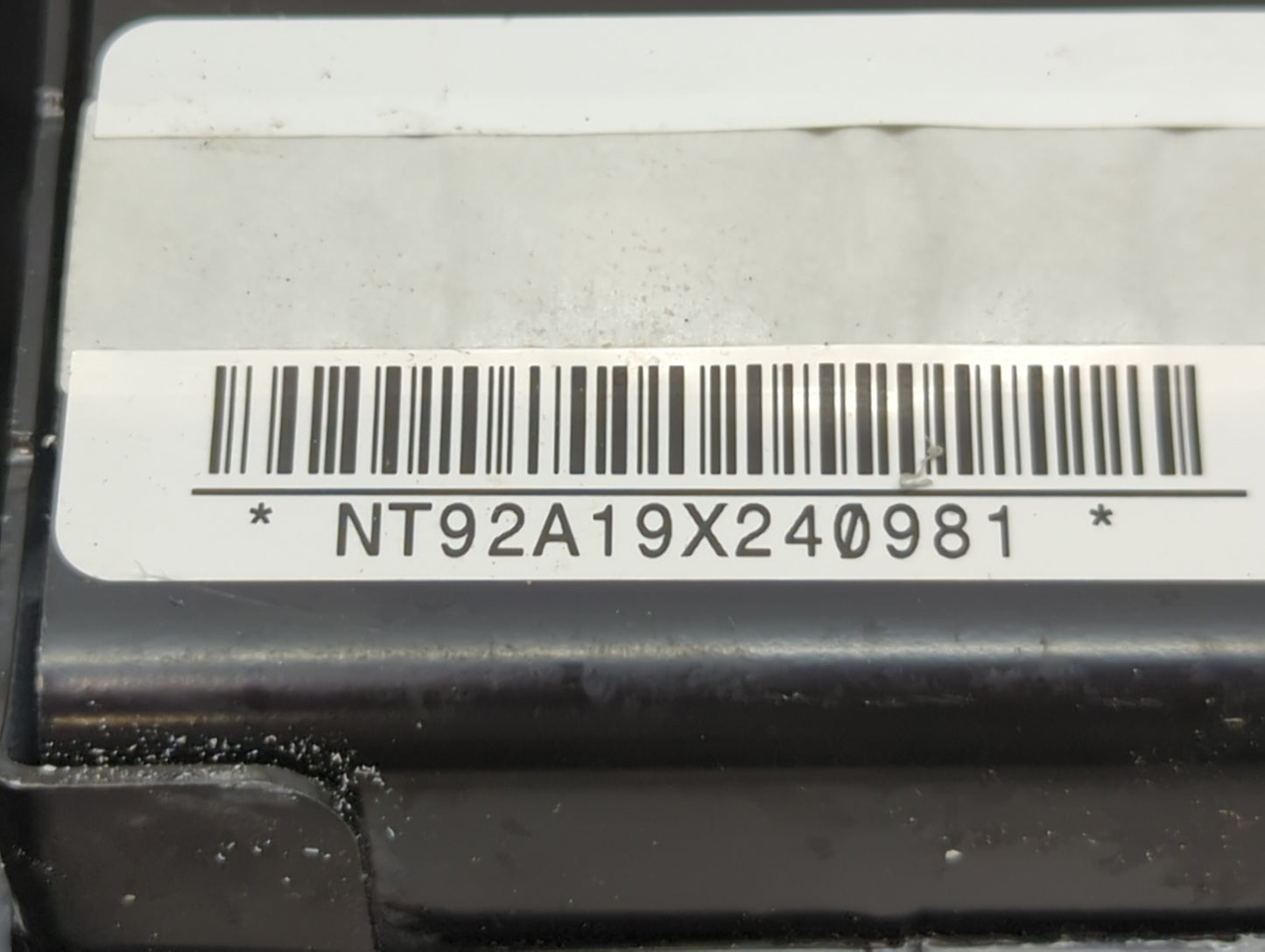 2019-2022 Nissan Murano Air Bag Passenger Right Knee OEM P/N:NT92A19X240981 Fits Fits 2019 2020 2021 2022 OEM Used Auto Part