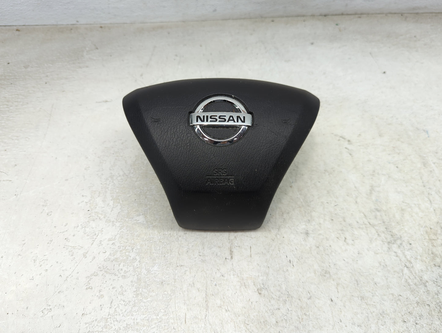 2015-2022 Nissan Murano Air Bag Driver Left Steering Wheel Mounted Black - Oemusedautoparts1.com