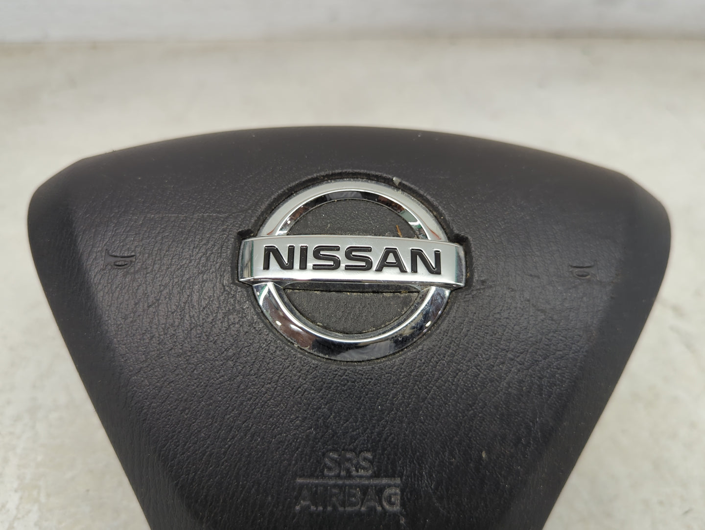 2015-2022 Nissan Murano Air Bag Driver Left Steering Wheel Mounted Black - Oemusedautoparts1.com