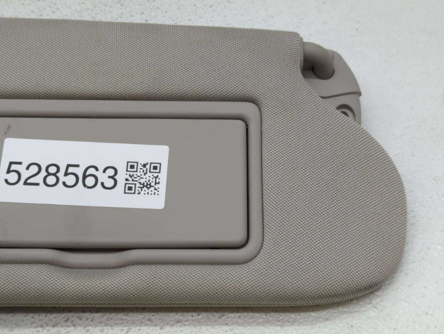 2019-2022 Nissan Murano Sun Visor Shade Replacement Passenger Right Mirror Fits Fits 2019 2020 2021 2022 OEM Used Auto Parts