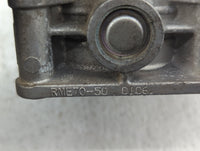 2015-2022 Nissan Murano Throttle Body P/N:RME70-50 Fits Fits 2015 2016 2017 2018 2019 2020 2021 2022 OEM Used Auto Parts - O