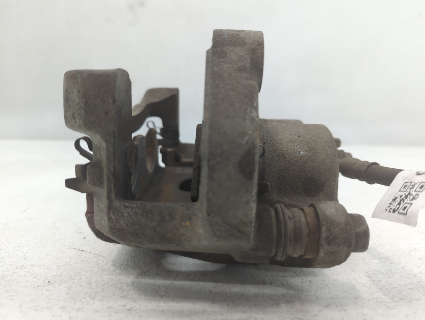 2015-2022 Nissan Murano Front Passenger Right Brake Caliper - Oemusedautoparts1.com