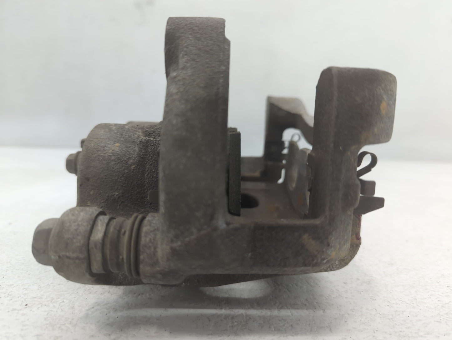 2015-2022 Nissan Murano Front Passenger Right Brake Caliper - Oemusedautoparts1.com