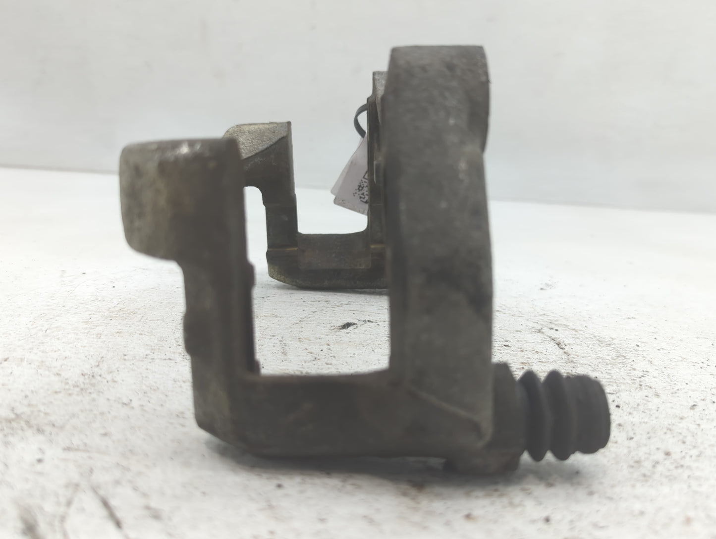 2015-2022 Nissan Murano Front Driver Left Brake Caliper - Oemusedautoparts1.com