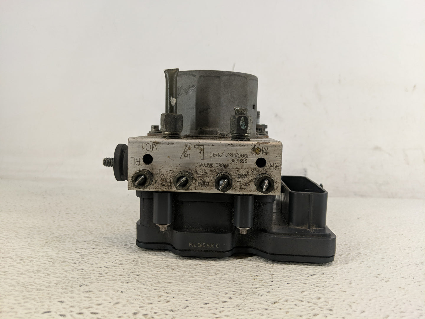 2020 Nissan Nv200 ABS Pump Control Module Replacement P/N:0265956531 Fits OEM Used Auto Parts - Oemusedautoparts1.com
