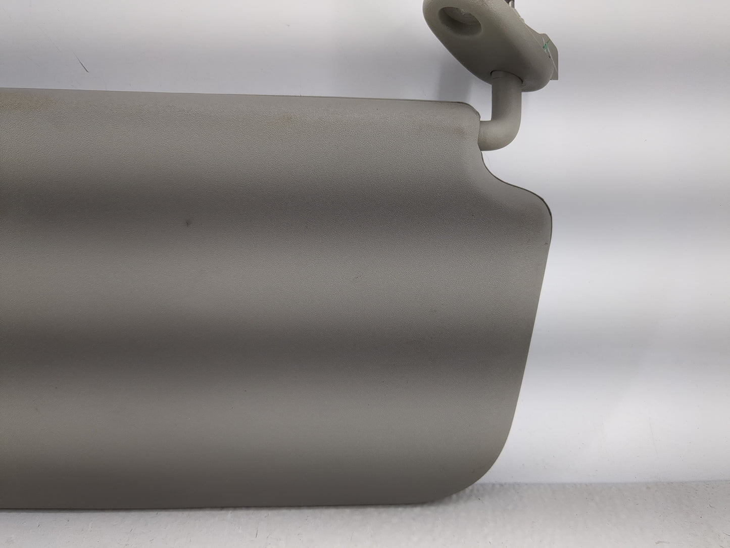 2020 Nissan Nv200 Sun Visor Shade Replacement Passenger Right Mirror Fits OEM Used Auto Parts - Oemusedautoparts1.com