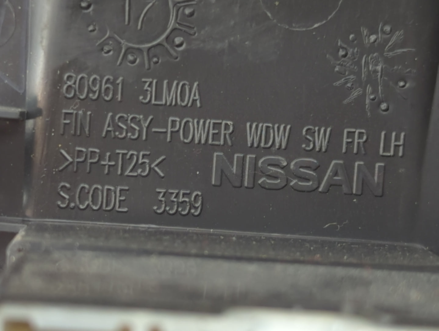 2014-2020 Nissan Nv200 Master Power Window Switch Replacement Driver Side Left P/N:80961 3LM0A Fits OEM Used Auto Parts - Oe