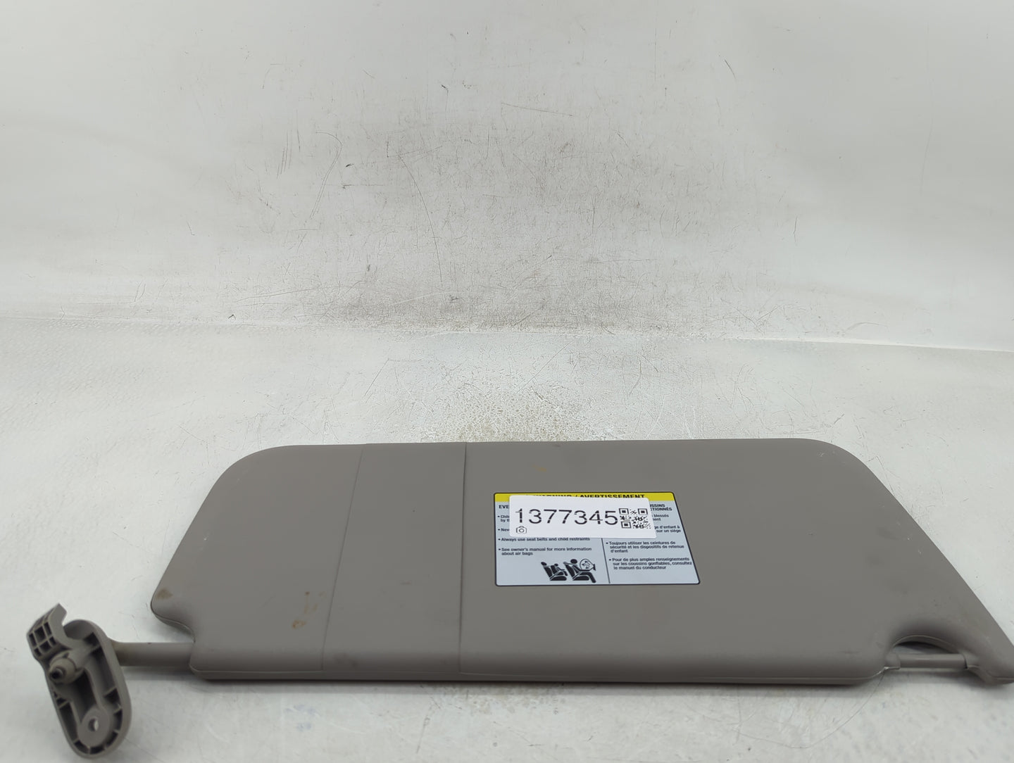 2020 Nissan Nv200 Sun Visor Shade Replacement Driver Left Mirror Fits OEM Used Auto Parts - Oemusedautoparts1.com