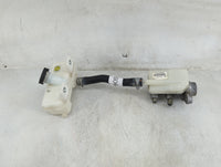 2014-2020 Nissan Nv200 Brake Master Cylinder 1489092 - Oemusedautoparts1.com