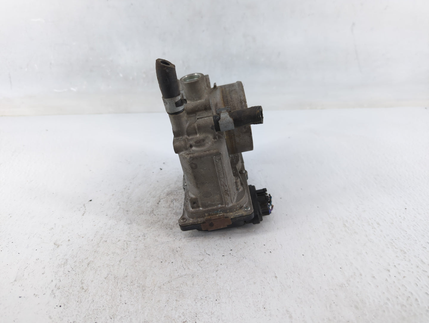 2014-2020 Nissan Nv200 Throttle Body P/N:00218 ET-A60-02 Fits OEM Used Auto Parts - Oemusedautoparts1.com