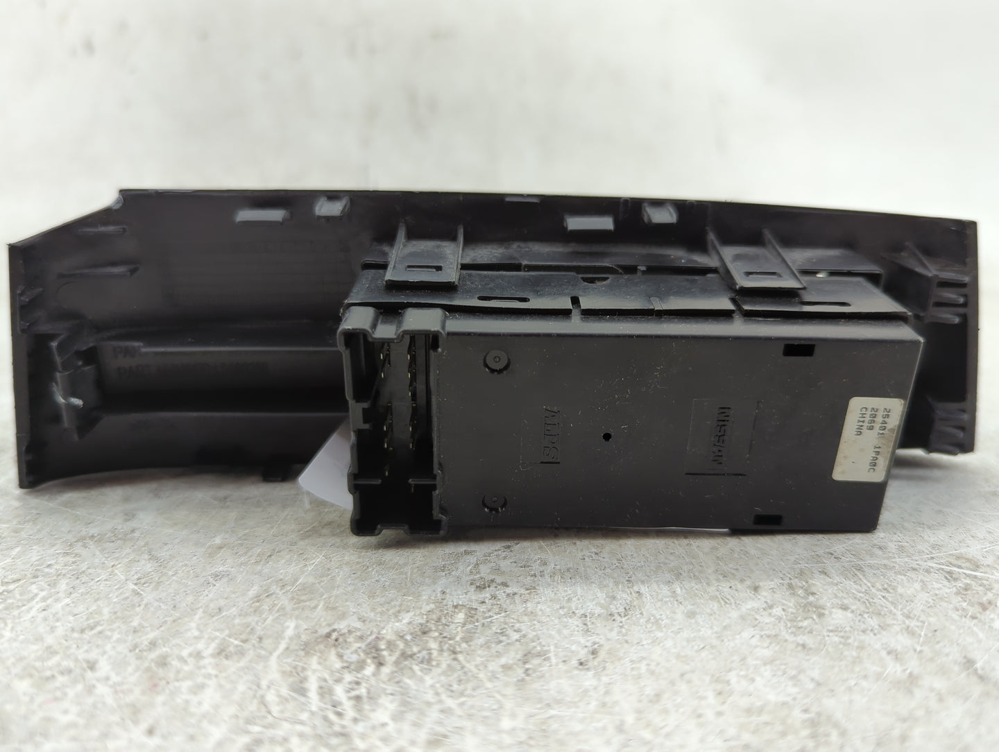 2012-2020 Nissan Nv2500 Master Power Window Switch Replacement Driver Side Left P/N:L0196258 Fits OEM Used Auto Parts - Oemu