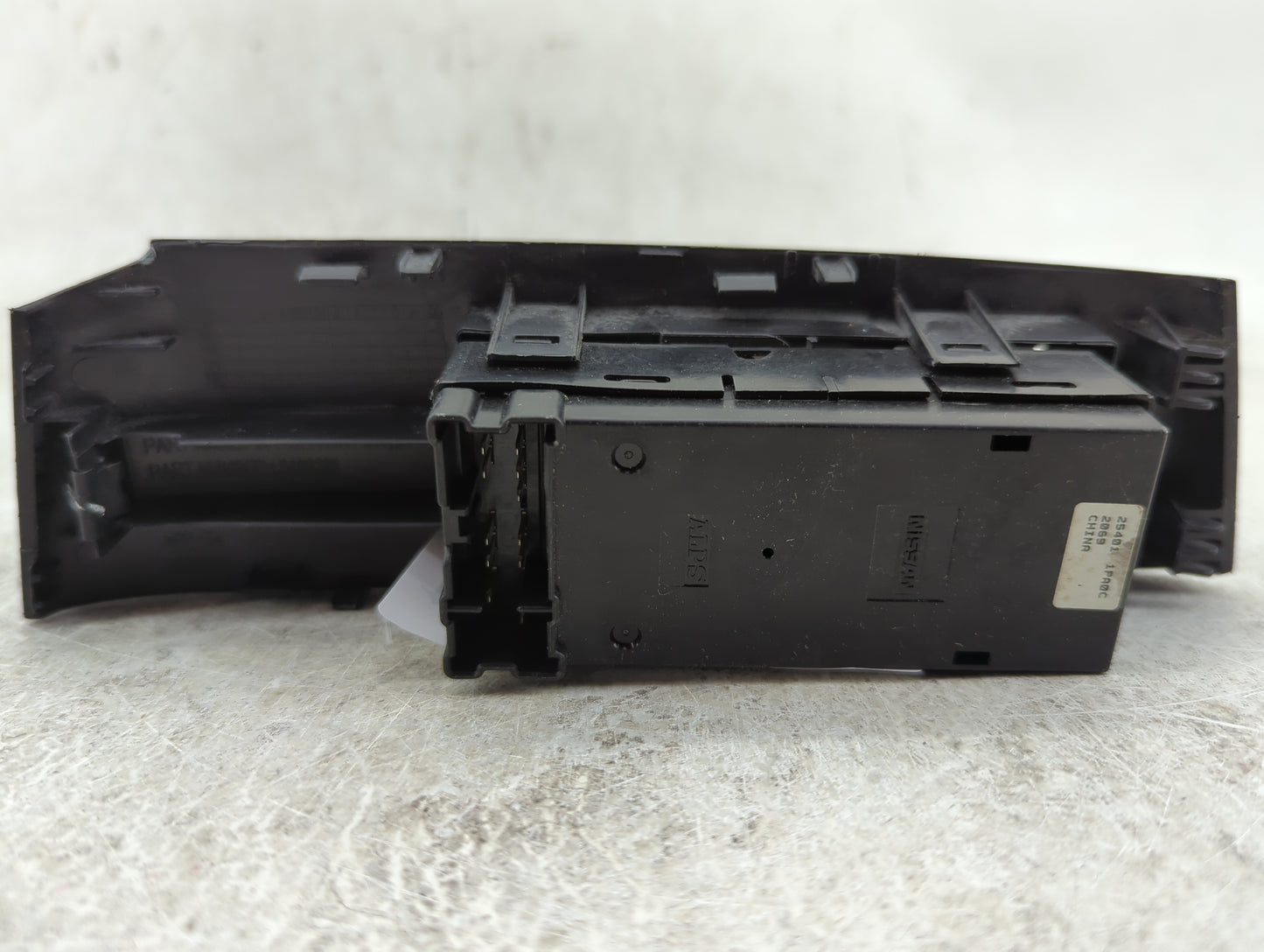 2012-2020 Nissan Nv2500 Master Power Window Switch Replacement Driver Side Left P/N:L0196258 Fits OEM Used Auto Parts - Oemu