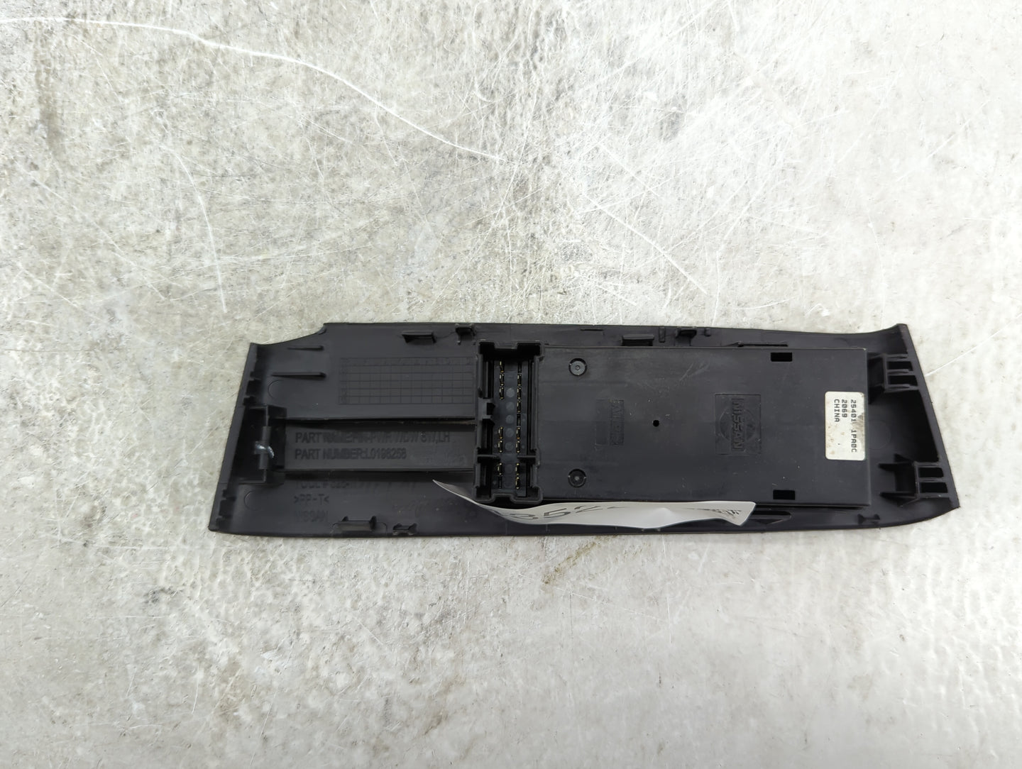 2012-2020 Nissan Nv2500 Master Power Window Switch Replacement Driver Side Left P/N:L0196258 Fits OEM Used Auto Parts - Oemu