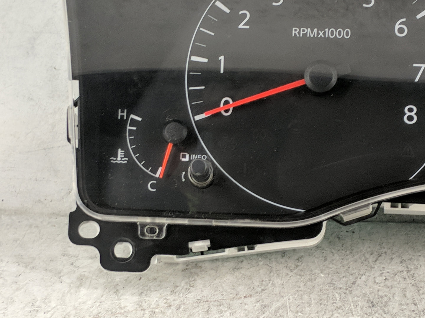 2013-2020 Nissan Nv2500 Instrument Cluster Speedometer Gauges P/N:24810-1PD0E Miles: Fits OEM Used Auto Parts - Oemusedautop